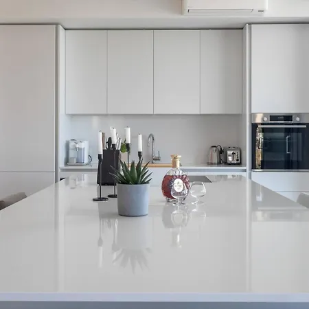 ヴィラ Infinity With Infinity Pool, Sea View フヴァル