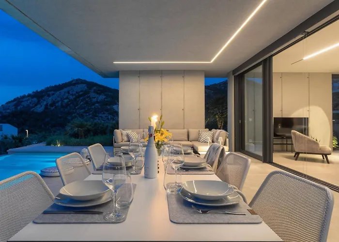 빌라 Infinity With Infinity Pool, Sea View