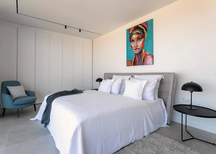 Infinity With Infinity Pool, Sea View 빌라 흐바르