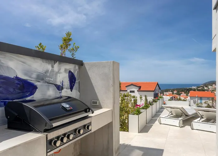 Infinity With Infinity Pool, Sea View 빌라