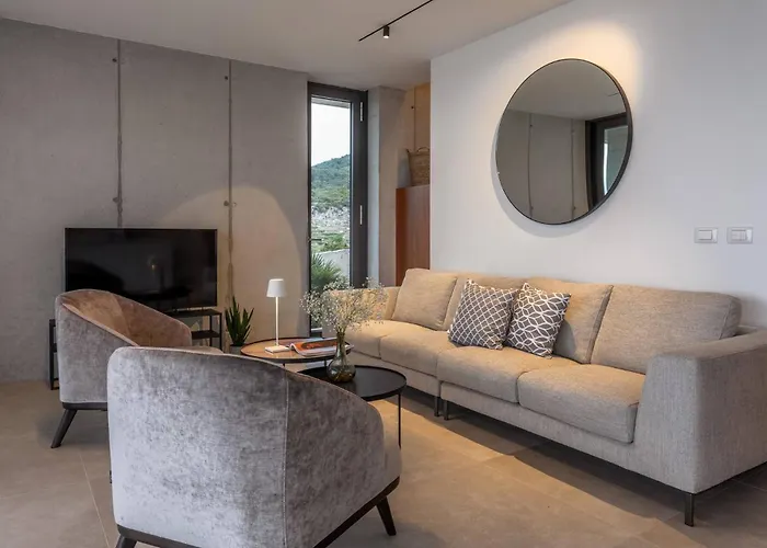 Infinity With Infinity Pool, Sea View 빌라 *