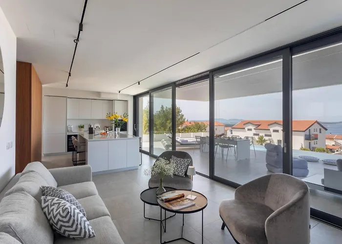 Infinity With Infinity Pool, Sea View 빌라