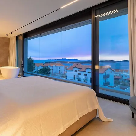 فيلة Infinity With Infinity Pool, Sea View هفار